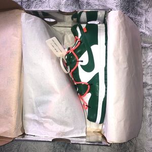 Nike Off White Dunk Low Pine Green Size 9 Deadstoc